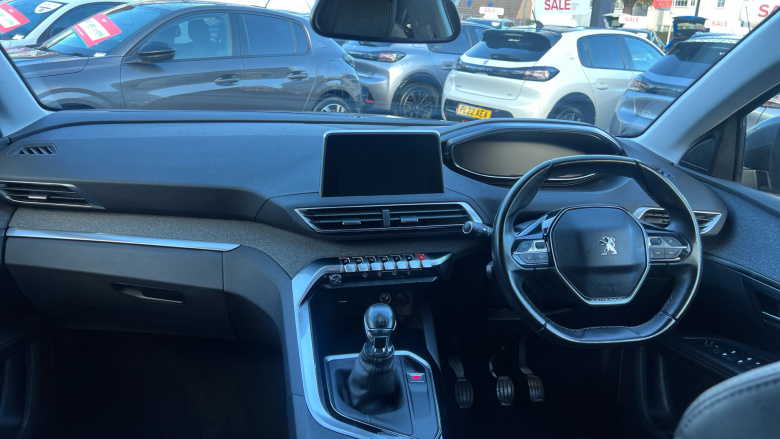 Peugeot 5008 1.2 PureTech Allure 5dr Petrol Estate